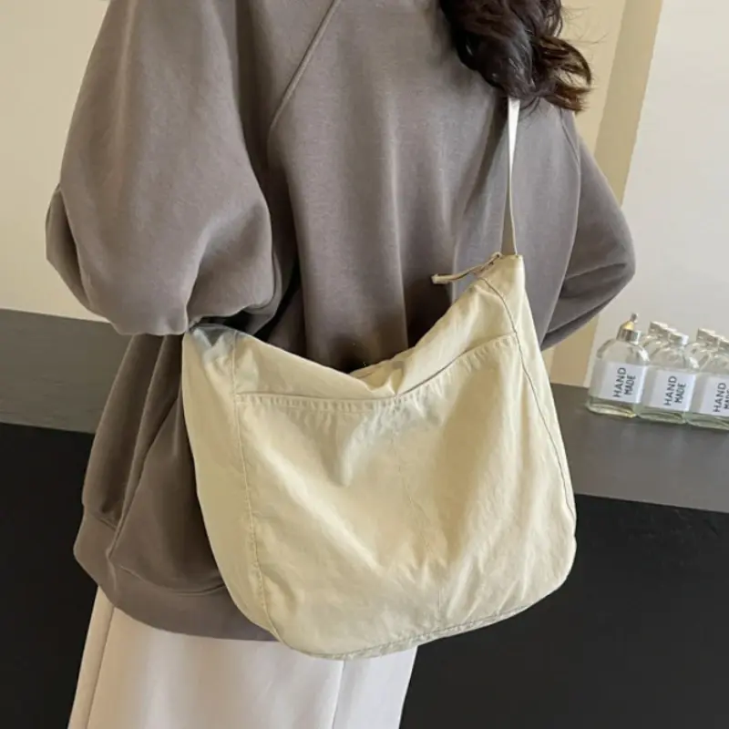 Fashion Versatile Women's Shoulder Bag Casual Soft Nylon Shoulder Hobos Bags for Women Simple Korean Messenger Bag Handbags