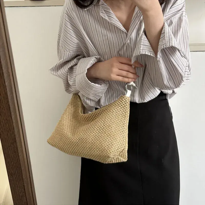 Summer Handwoven Straw Beach Women Tote Bags 2025 Vintage Hollow Out Basket Rattan Handbag Vacation Shoulder Bag New Beach Bag