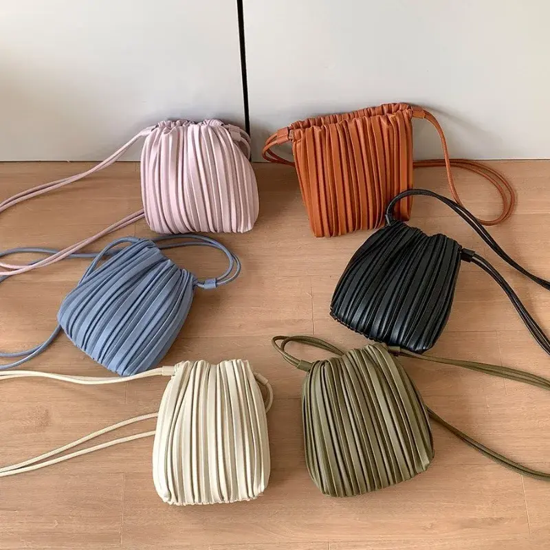 Summer Fashion New Crossbody Bag Women's PU Single Shoulder Mini Bag Luxury Versatile Pleated Casual Small Square Bag Handbags
