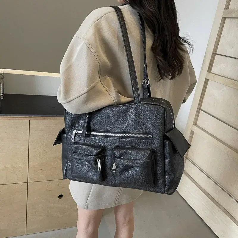 Women PU Leather Shoulder Bag Multi-Pockets Underarm Bag Solid Versatile Commuting Handbag Adjustable Strap Armpit Tote Bag