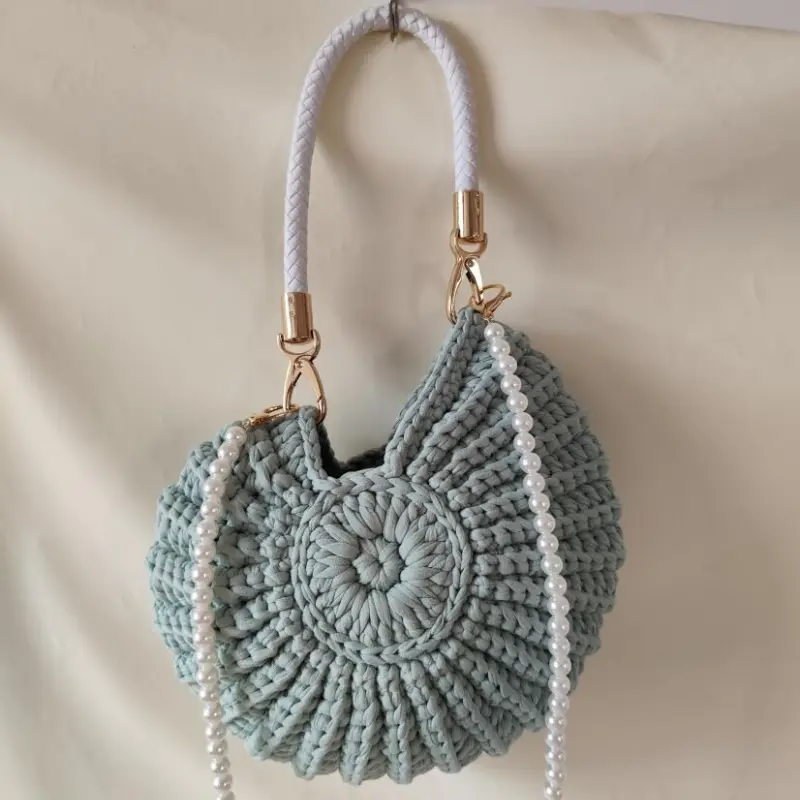 Hand-woven Bag Women's Seaside Conch Shell Messenger Bag Cute Pearls Chains Handmade Weave Crossbody Bag Novelty Small Handbags