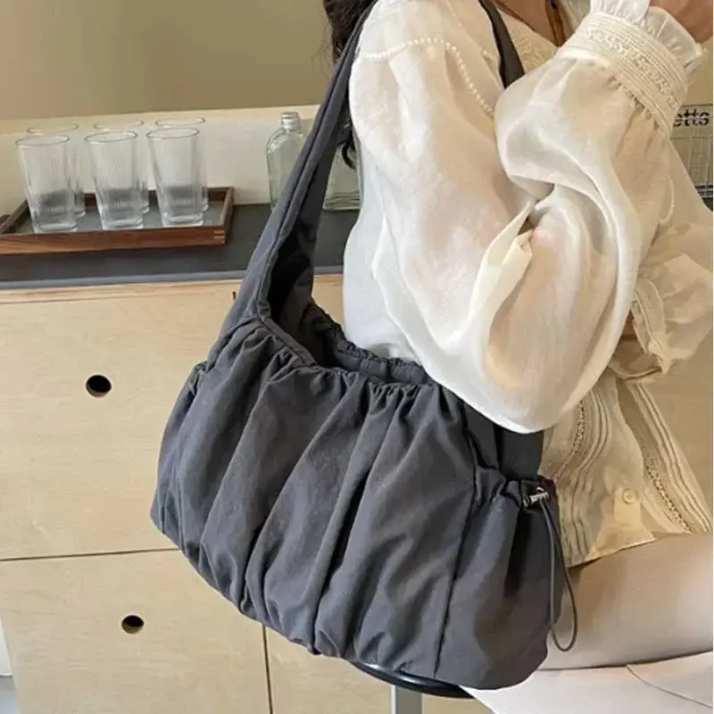 Nylon Cloth Bag Women Tote Bag Large Capacity Summer 2025 New All-Match Ins One-Shoulder College Student Class Bag Lady Handbag