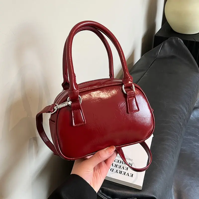 High-End Texture Retro Small Bag 2025 New Women's Bag Autumn and Winter Popular Popular Messenger Bag Portable Square Sling Bags