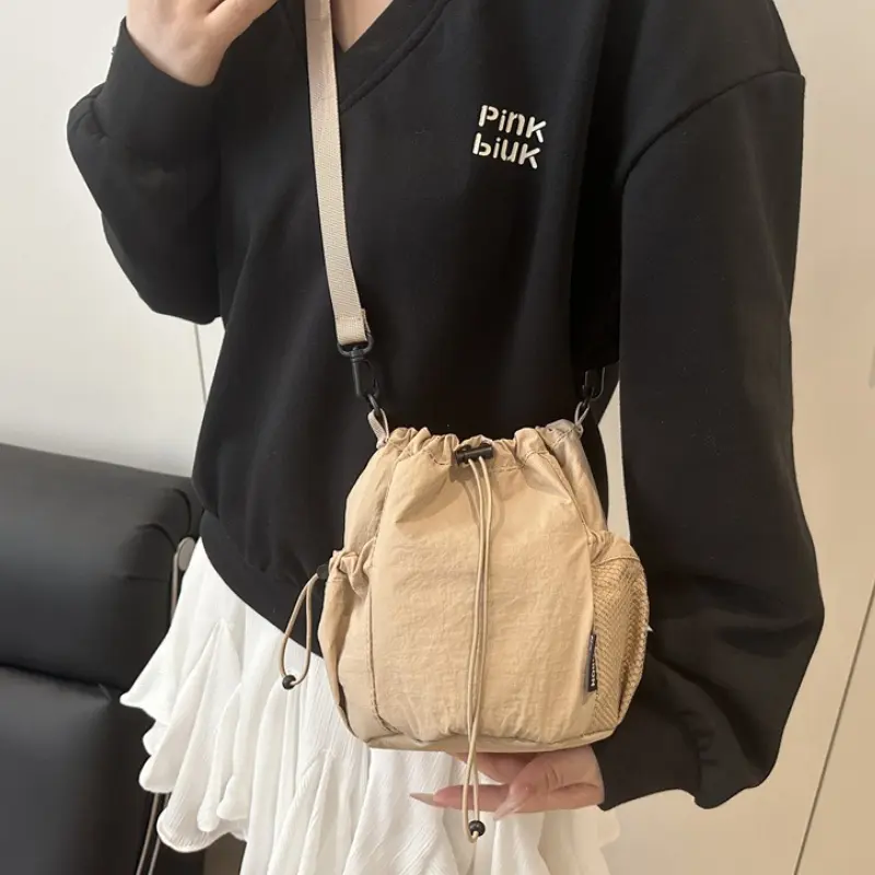 Lightweight Nylon Bucket Bag Women's Crossbody Bags Ins Drawstring Mobile Phone Bag Korean Single Shoulder Bag Casual Handbag