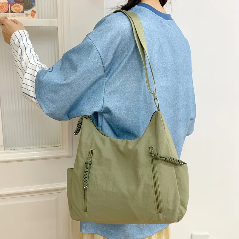 Nylon Messenger Bag Women Crescent Crossbody Bags Multi-Pocket Lightweight Shoulder Bag Travel Tote Handbag Female Shopping Bag