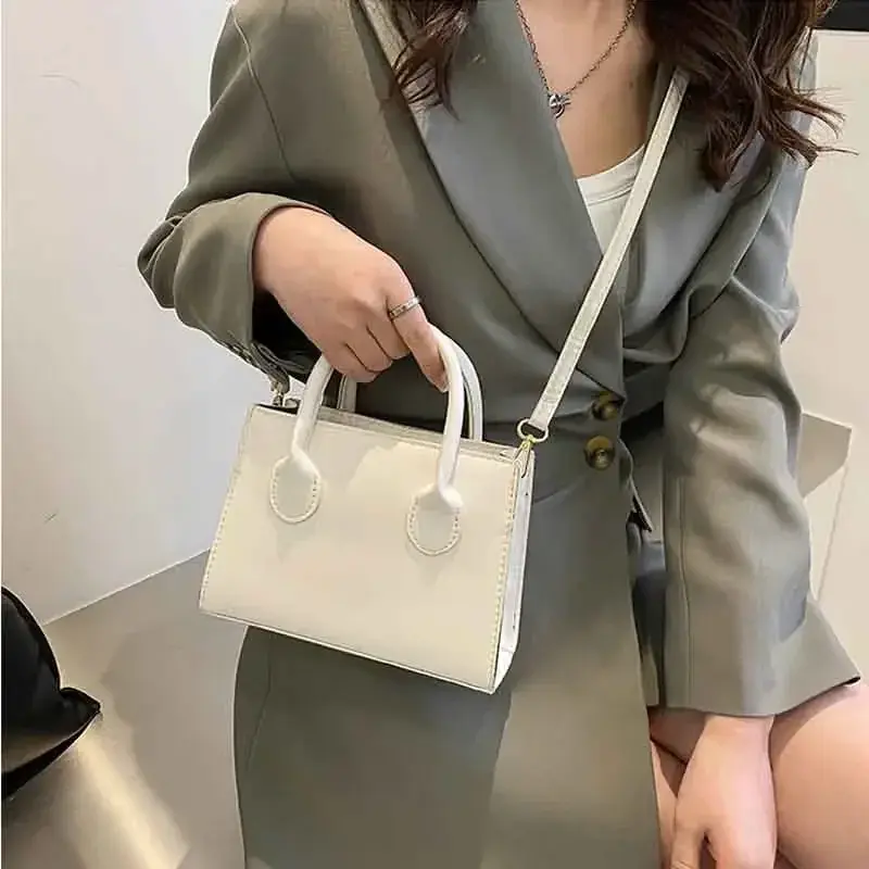 Minimalist Black Small Square Bag All-Match Top Handle Purse Classic Shoulder Bag for Work Women Handbags Crossbody Bags Purse