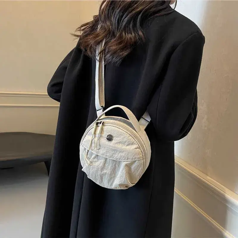 Cute Korean Style Nylon Shoulder Bag Mobile Phone Storage Purse Small Round Bag Handbags Wallet Bags Mini Crossbody Bag Girls