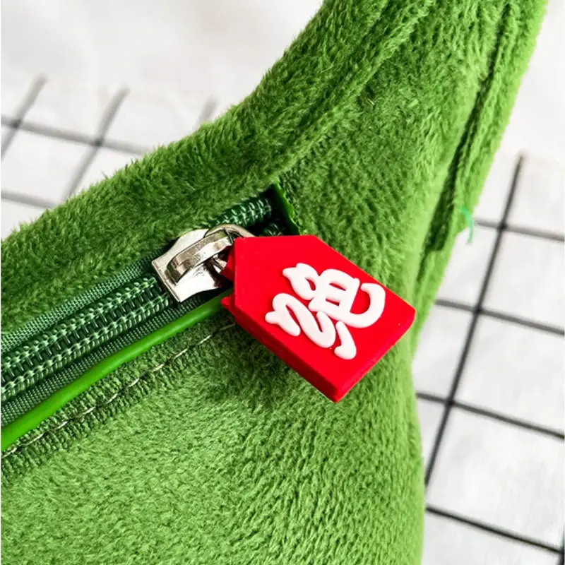 2025 Personality Creative Edamame Shape Ladies Messenger Bag Plush Pea Shoulder Bag Fun and Funny Chest Bag Bolsa De Mensajero