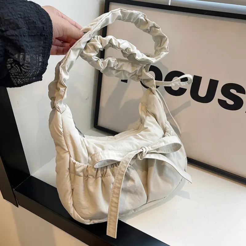 Women's Handbags Waterproof Nylon Shoulder Bags Large Capacity Leisure Single Crossbody Bags for Women Drawstring Pleated Bag