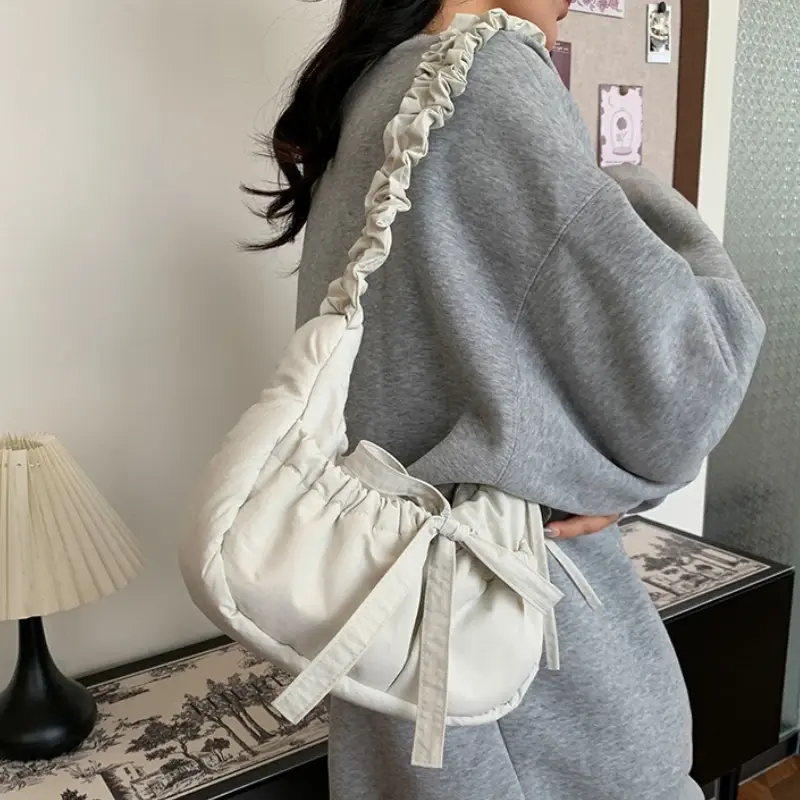 Women's Handbags Waterproof Nylon Shoulder Bags Large Capacity Leisure Single Crossbody Bags for Women Drawstring Pleated Bag