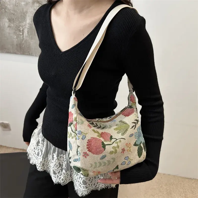 Women Small Underarm Bag Chinese Style Shoulder Bag Versatile Literary Prints Cloth Crescent Pack Portable Women's Handbags