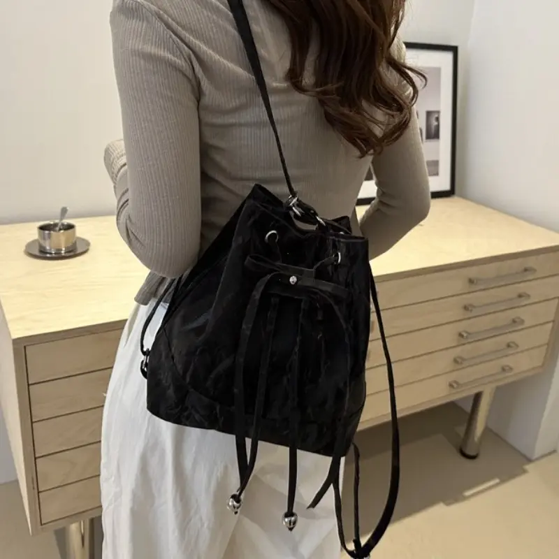Trendy Women's Shoulder Bag Drawstring Design Crossbody Bag Versatile High Quality Small Water Bucket Bag Fashionable Backpacks