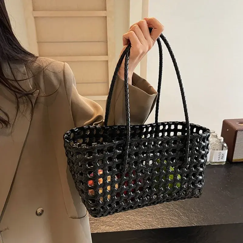 Korean Fashion Women Tote Bag Solid Color Small Shoulder Bag Trendy Handmade 2025 Y2K Hollow Out Handbag Beach Bag Purse