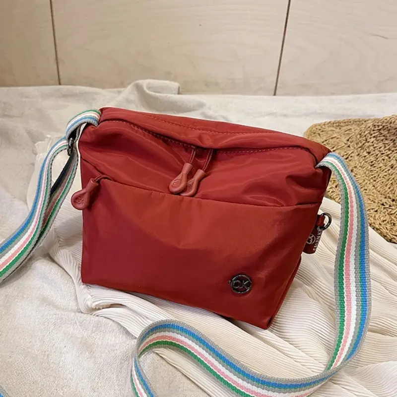 Ultra-light Nylon Crossbody Bag for Women Adjustable Wide Strap Lightweight Women's Bag Casual Messenger Bag MultiPocket Handbag
