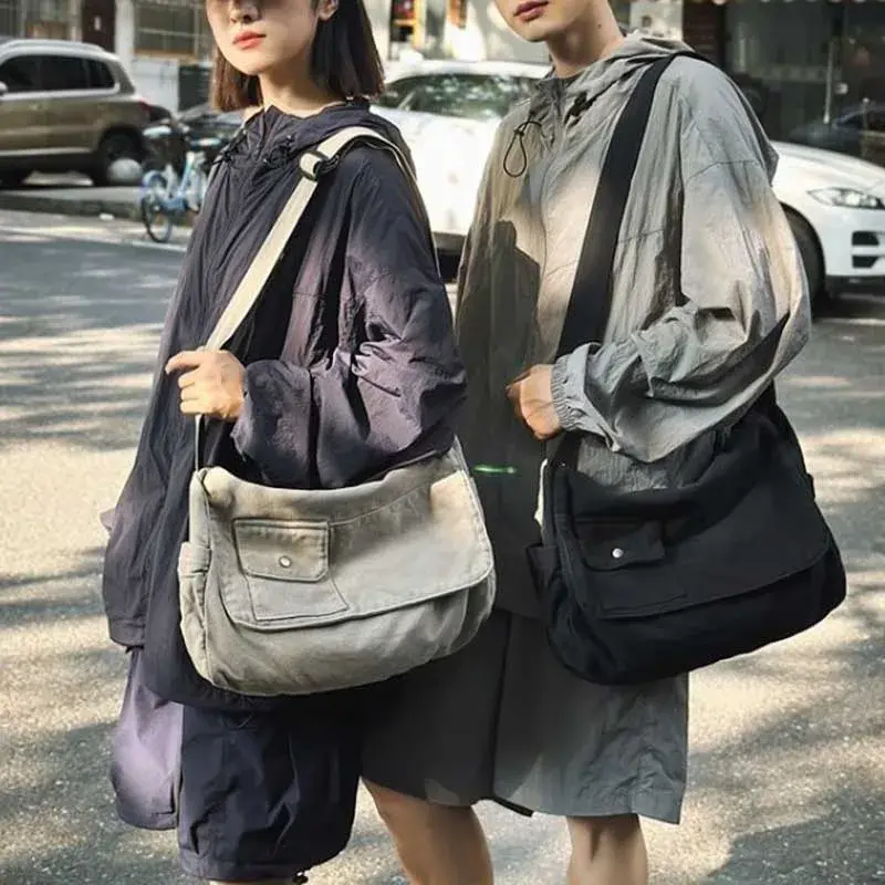 Casual Canvas Messenger Bag Versatile Flip Large Capacity Shoulder Book Bag For Student Adjustable Crossbody Bag For Men Women
