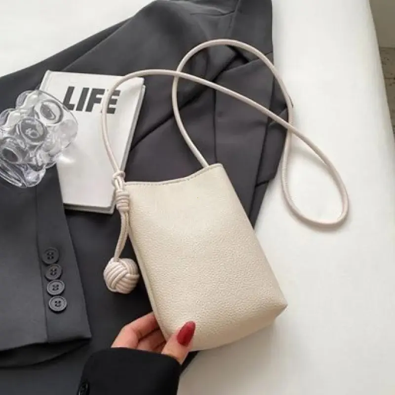 Women Leather Small Crossbody Bag Designer Cell Phone Bag Lightweight Fashion Shoulder Bag Ladies Travel Purses and Handbags