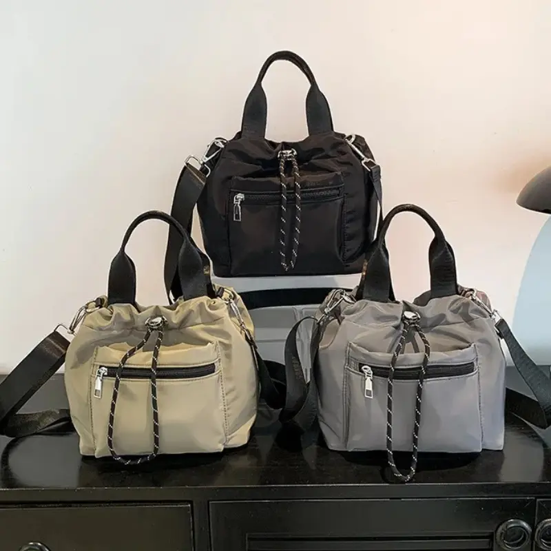 1 Piece of Pure Color Shoulder Bag for Women Versatile Hand-Held Crossbody Bag Fashionable Bucket Bag That Can Hold Mobile Phone