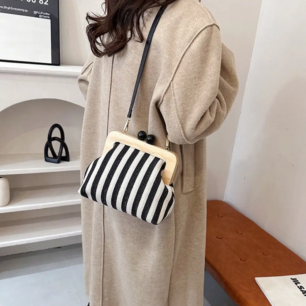 Retro Striped Wooden Clip Shell Bags for Women Messenger Bag Canvas Bead Shoulder Crossbody Bags Ladies Clutch Purse Bolsa Mujer