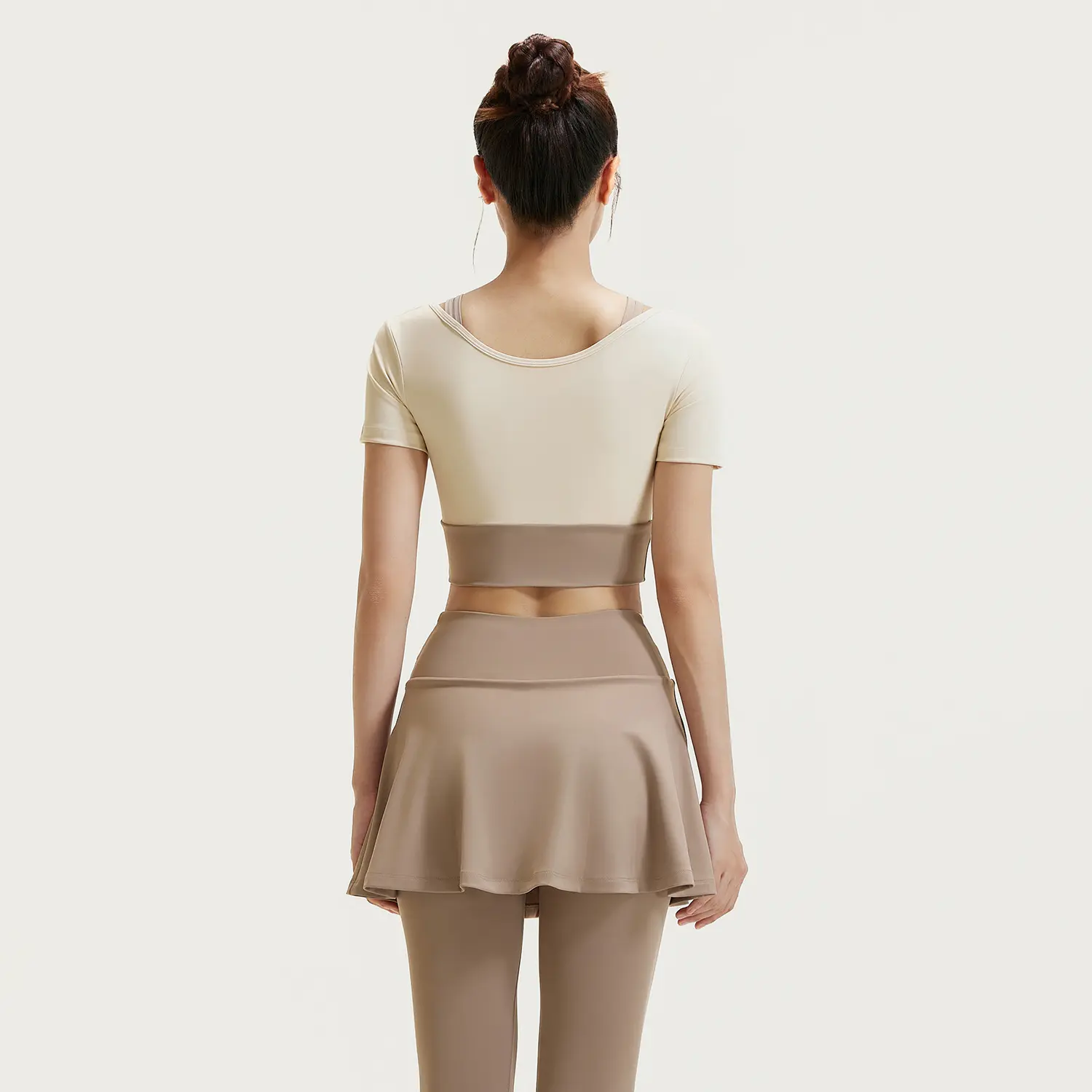 Juyatang nude high elastic color matching fake two-piece yoga suit breathable sports yoga fitness suit women