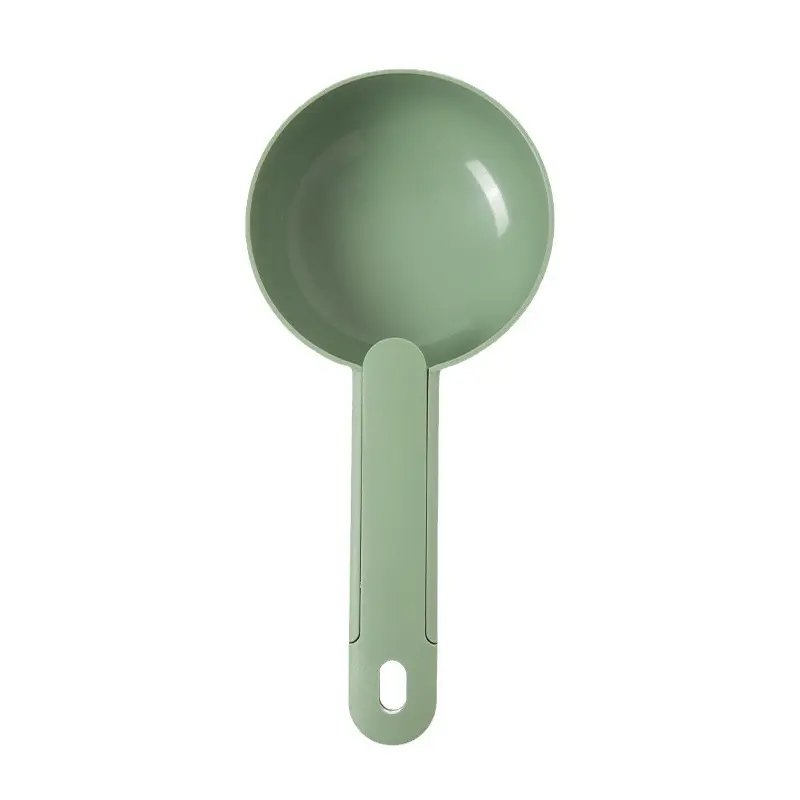 Pet special thickened feeding spoon multi-color pet cat food dog food spoon PP material for cats and dogs daily