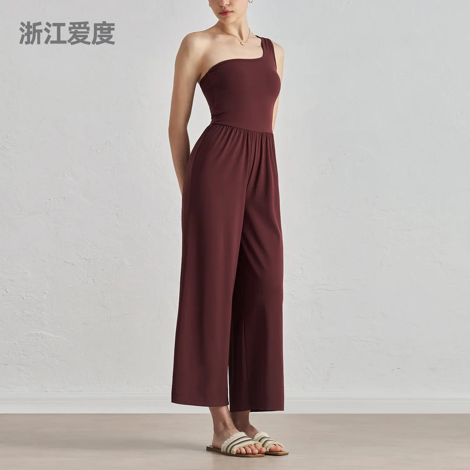 Single shoulder strap yoga onesie women's chest pad sports vest loose wide leg pants Pilates dance set clothes for women