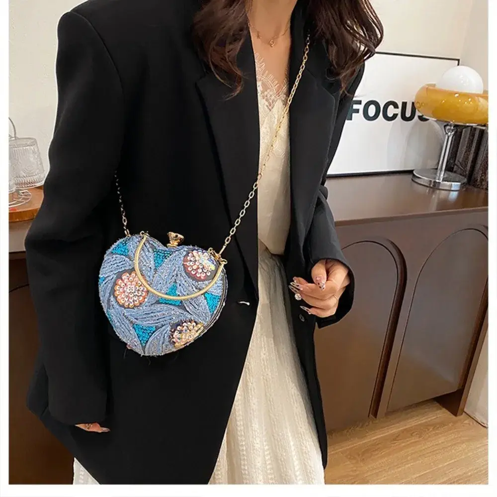 Fashion Embroidery Ladies Clutch Bag Exquisite High Capacity Wrist Bag Shiny Cosmetic Bag Women Crossbody Bag Banquet Bag