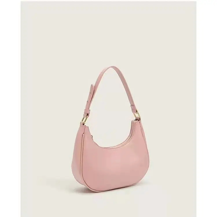 Small C armpit bag women's new fashion explosion with a small French high-grade sense of foreign style single shoulder bag tide