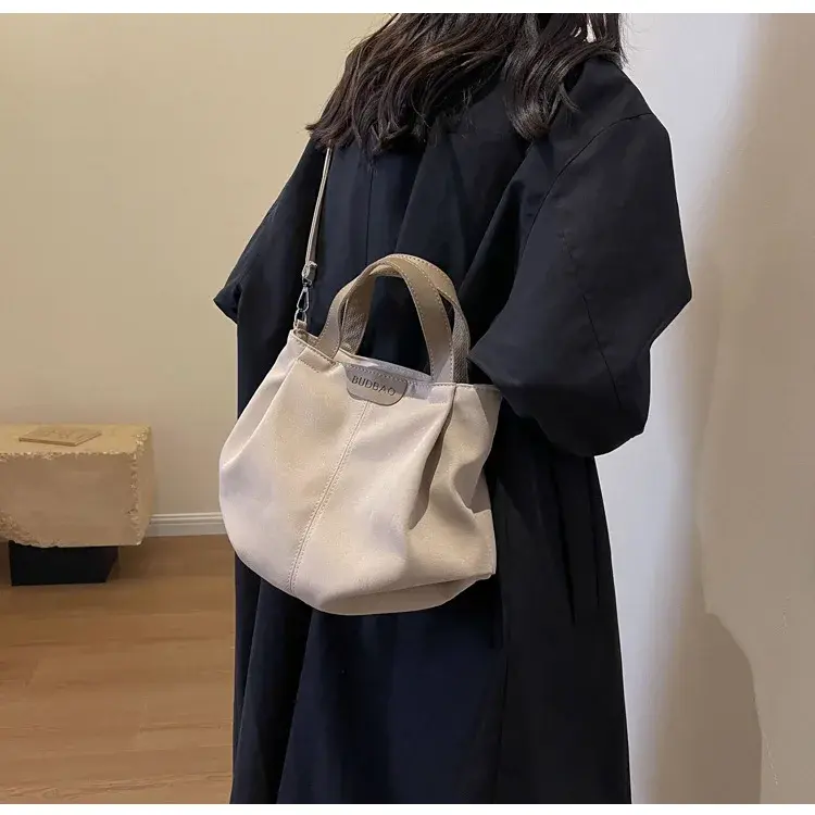 New all-in-one large capacity canvas Tote bag trendy handbag trend commuter bag single shoulder diagonal bag