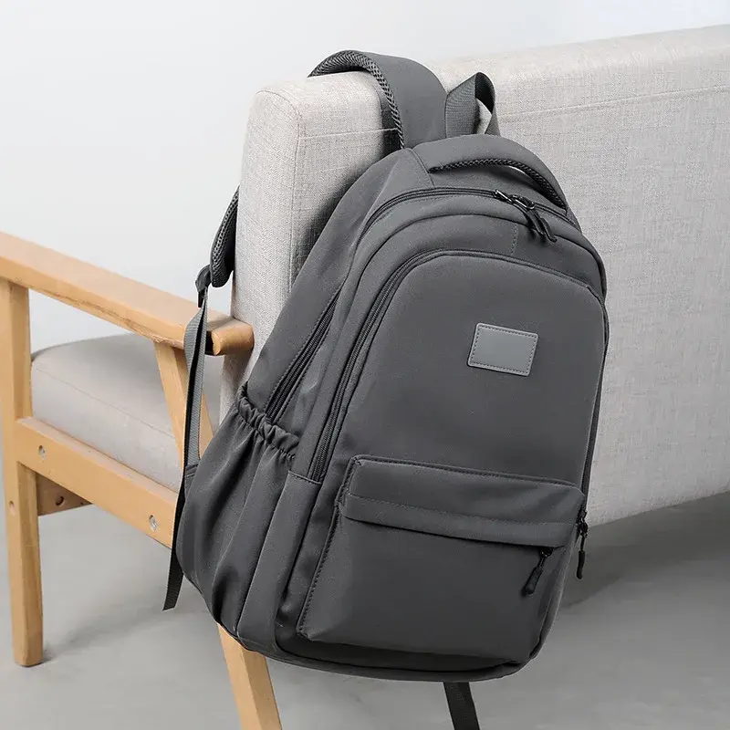 Backpack, high-capacity Japanese and Korean school bags for junior high school students are trendy and fashionable