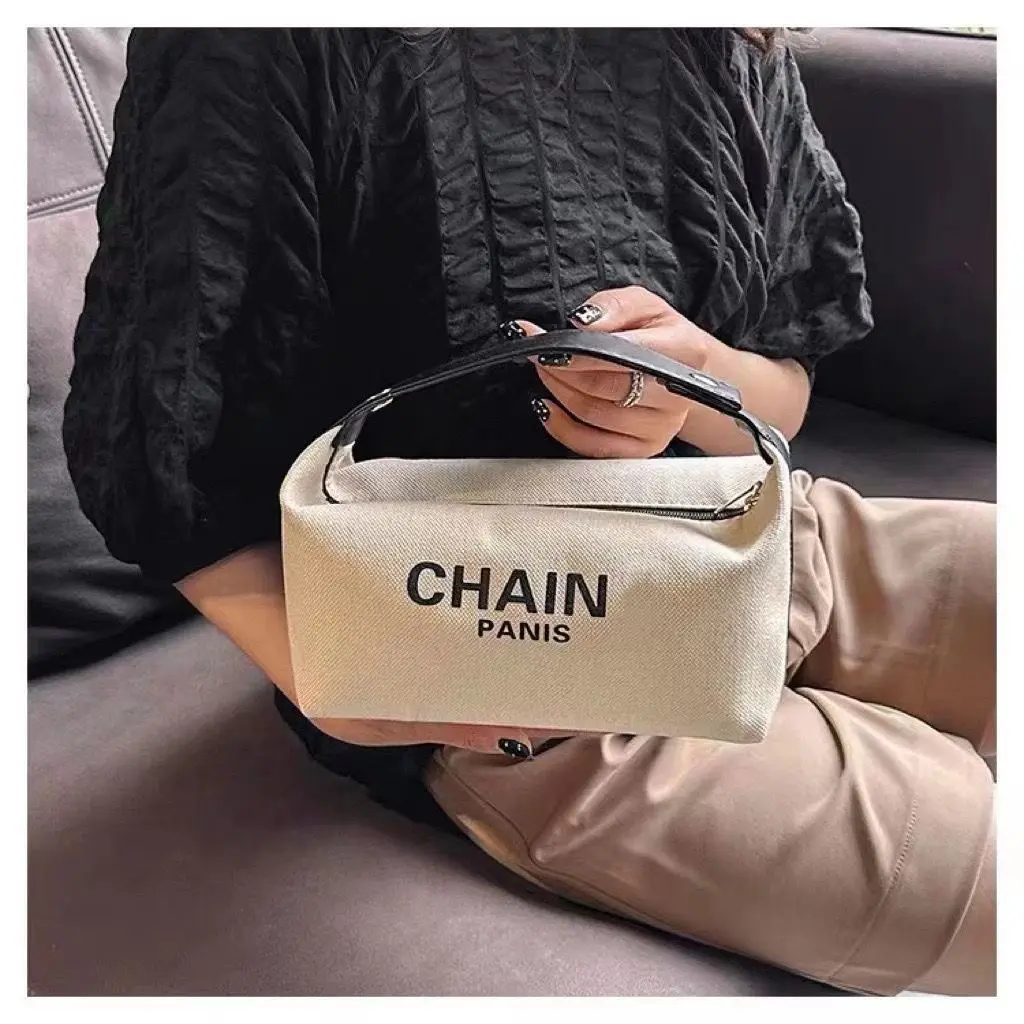 Net celebrity large capacity makeup bag Women's bag Portable advanced sense net celebrity travel tote bag toiletry storage bag
