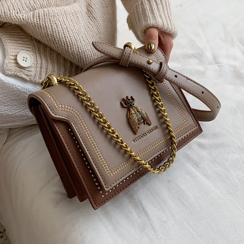 National women's bag summer new chain retro bee one shoulder Tote bag Crossbody small square bag crossbody bags for women