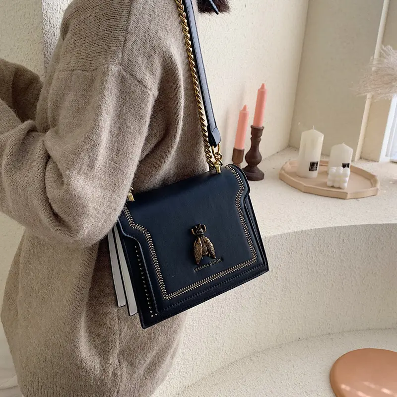 National women's bag summer new chain retro bee one shoulder Tote bag Crossbody small square bag crossbody bags for women