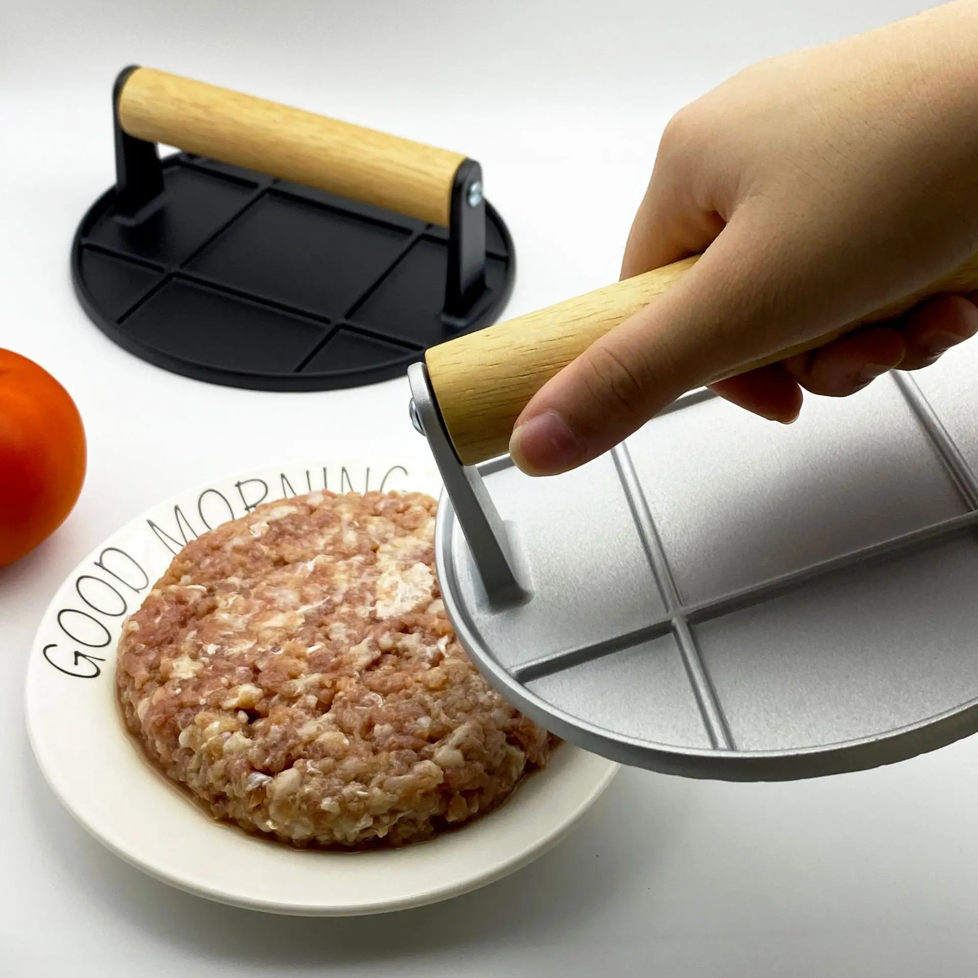 Kitchen gadget Hamburger Meat press Round meat press plate Kitchen gadget explosive meat press plate