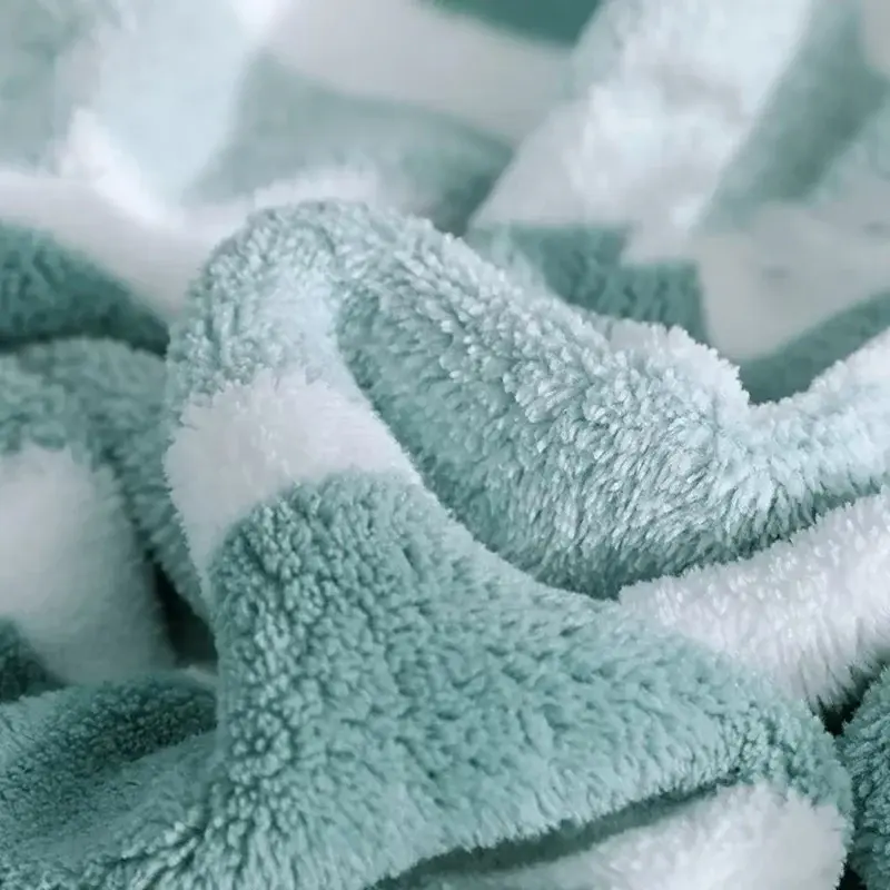 coral fleece Wide strip edge banding Large towel bath towel set soft and delicate Home towel