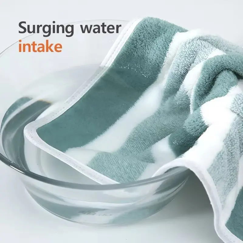 coral fleece Wide strip edge banding Large towel bath towel set soft and delicate Home towel
