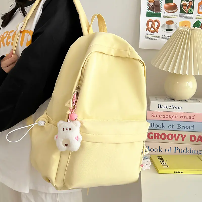 Large capacity schoolbag female junior high school girls simple everything Japanese high school students backpack design sense