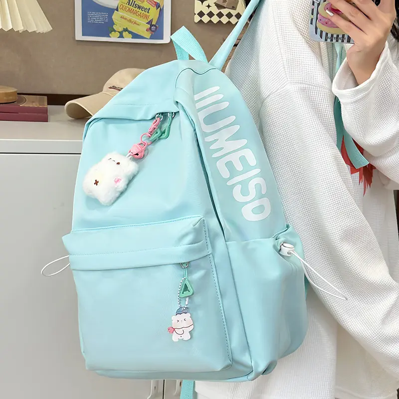 Large capacity schoolbag female junior high school girls simple everything Japanese high school students backpack design sense