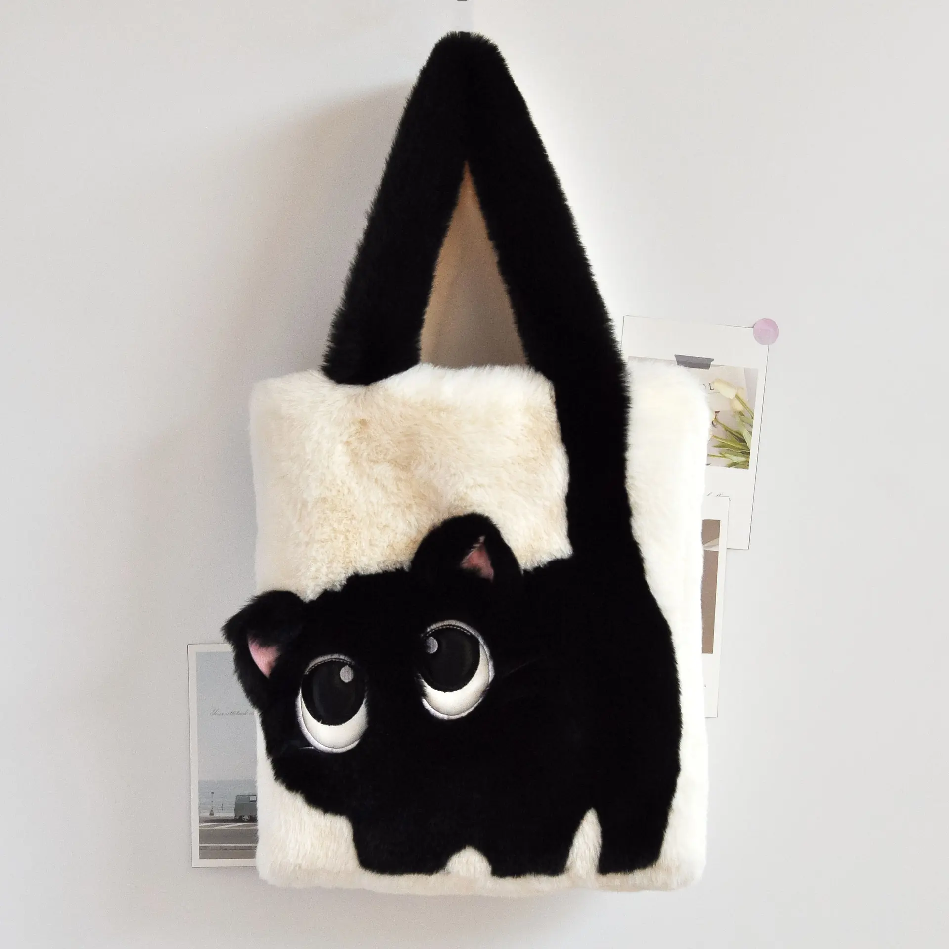 New autumn and winter plush bag women's large capacity creative cat cartoon color contrast stitching embroidery Tote bag handbag
