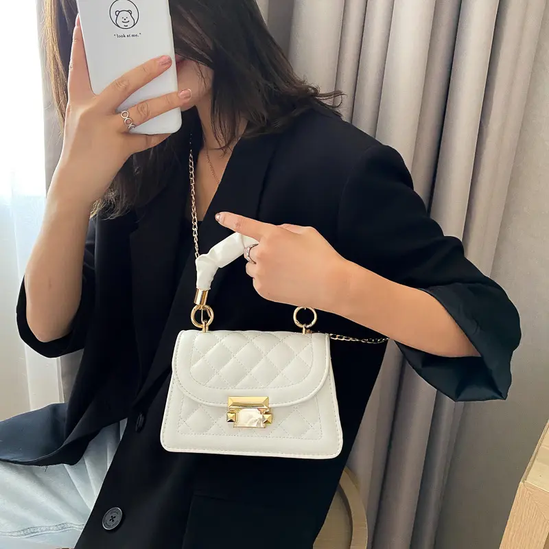 Women's bag popular ins women's bag classic Korean version fashion net red hand bag chain crossbody bag