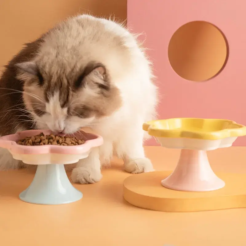 Creative flower-shaped ceramic cat bowls, cartoon cat bowls, anti-tipping pet cat food dishes, water bowls pet products