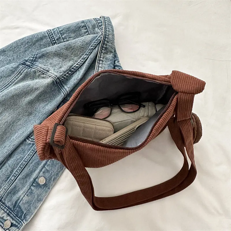 New trendy shoulder bag female ins day corduroy student class commute all-in-one high capacity crossbody Tote bag