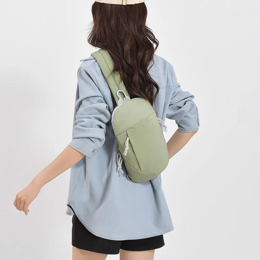 Stylish versatile anti-degaussing function shoulder messenger bag lightweight and simple crossbody bags for women