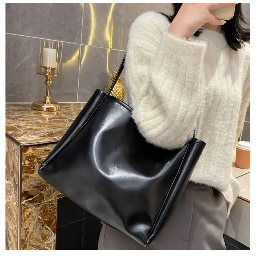 Fashion Tote Bag Temperament Western Style Large Capacity Shoulder Bag Casual Shopping Bag Luxury Designer Handbag Messenger Bag