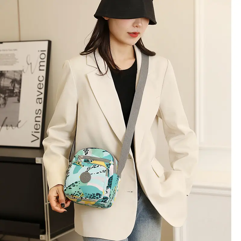 Small bags women's fashion casual shoulder bag nylon messenger bag multi-pocket small square bag crossbody bags for women