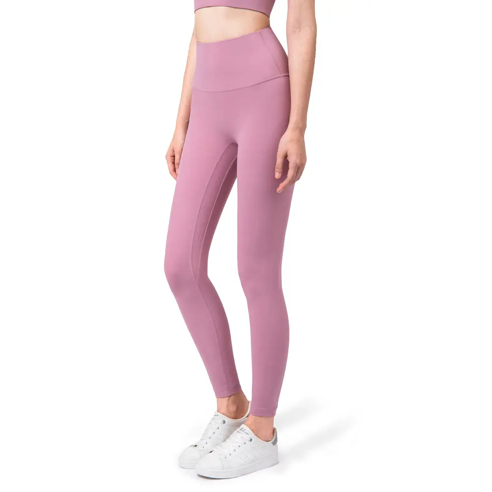 yoga pants, women's anti-crimping yoga bodybuilding pants, hip lift and belly, peach pants, and nine-point pants outside.
