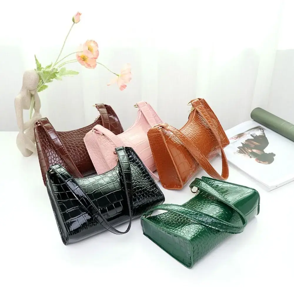 New Crossbody Bag Women's Versatile Simple Underarm Bag Casual Fashionable Diagonal Shoulder Bag Solid Color Handbag