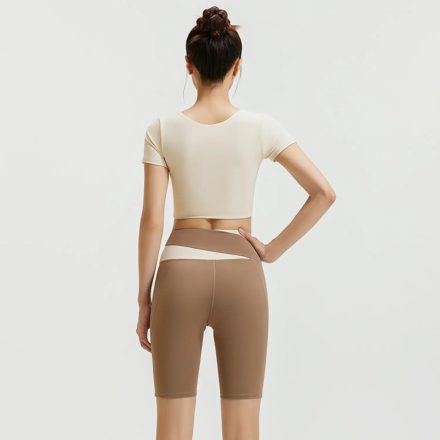 Juyitang contrasting color yoga suit women's spring and summer navel short top high waist hip pants running fitness clothes