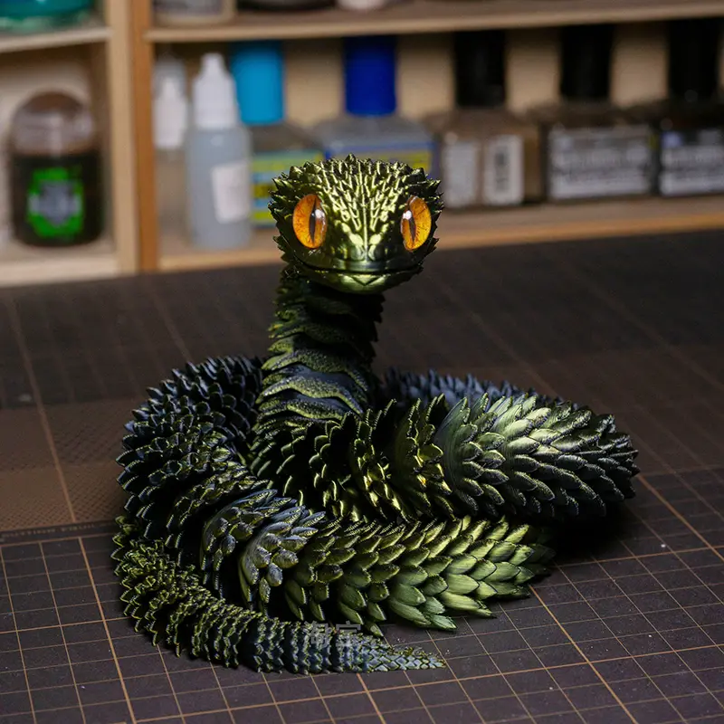 3D Printed Snake Rotatable Articulated Snake Joint Mobility Animal Simulation Model Office Desktop Ornament Home Decor Kids Gift