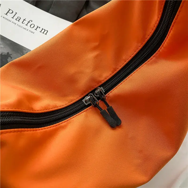 Bag female new autumn and winter fashion Korean version large capacity crossbody bag casual lightweight simple dumpling bag