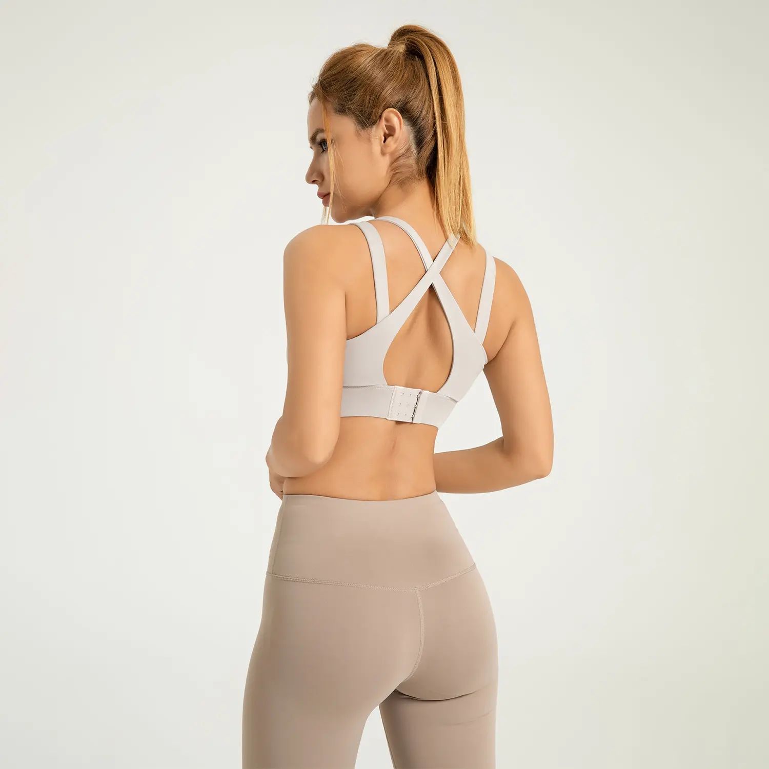 Juyitang double shoulder straps high-strength shockproof sports underwear double-layer fitness chest yoga bra